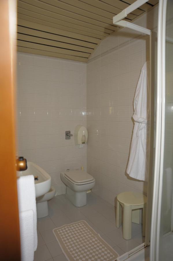 Hotel Le Gronde Cava Manara Habitación foto